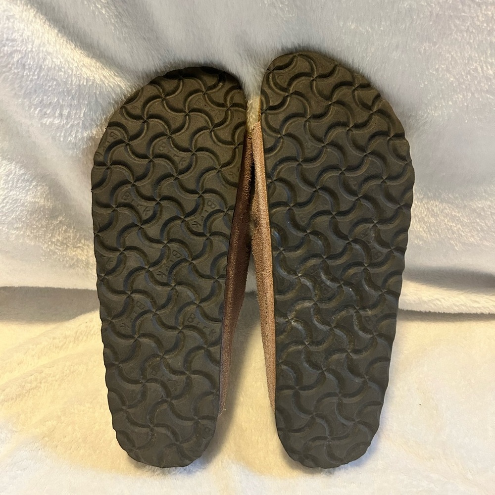 Fur Lined Birkenstocks - Picture 5 of 6